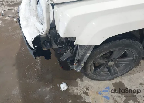 2015 Jeep Patriot Latitude из США, поврежденный, VIN 1C4NJRFB6FD184748